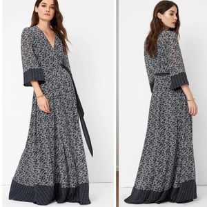 NWT Tularosa Jolene Wrap Maxi Dress Navy Blue Size Small Long Flowy Robe Dresses